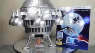 E.T. The Extra-Terrestrial Spaceship Blu-Ray 30th Anniversary Combo Pack Amazon Exclusive Review