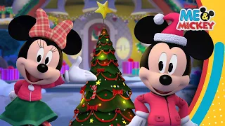 Mickey Mouse Wishes You Happy Holidays! 🎁🎉 | Me & Mickey | Compilation | @disneyjunior