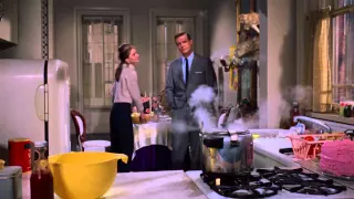 Breakfast at Tiffany's - Exploding Dinner (18) - Audrey Hepburn