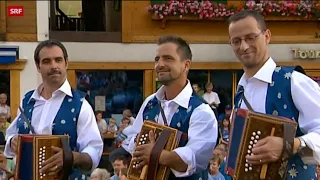 Schwyzerörgeliquartett Mondschyngiele - Ein bisschen Einstein, ein bisschen Casanova 2007