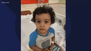 Uber Driver Finds Wandering Toddler