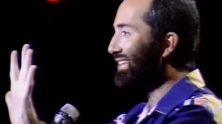 RAFFI - Wheels on the Bus - A Young Children's Concert