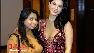 Bollywood Hot Actress Sunny Leone Show Hot Cleavage At India Beach Fashion Week 2017 - #IBFW