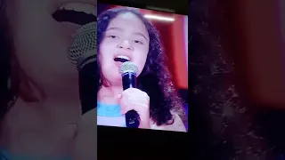 participante canta flor e o beija-flor e emociona maiara e maraisa