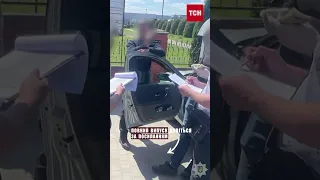 😡 Схопили на гарячому! Як військовий і працівники ТЦК допомагали ухилянтам!