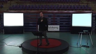 The data behind the declining confidence in South African democracy | Steven Gordon | TEDxMahikeng