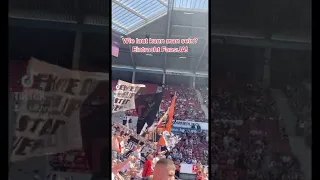 Eintracht Frankfurt Fans eskalieren komplett