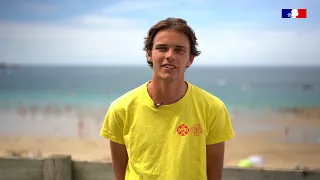 Job d'été : rencontre avec Raphaël, nageur sauveteur  🏖️