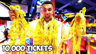 Who Can WIN the MOST TICKETS at the ARCADE in 1 HOUR - Challenge