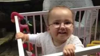 16 Months old baby Lily sings Twinkle Twinkle Little Star