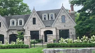 CANADA Multi Million Dollar Homes In Oakville, Ontario- Along Lakeshore Road | Canada life & Travel