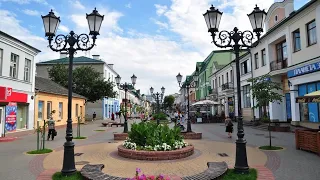 A short walk through the streets of Brest. LIVE SOUND