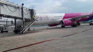 Skopje - Frankfurt Hahn Full Flight Wizzair A321