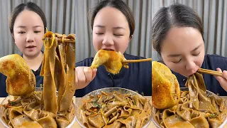Big duck leg + Buckwheat noodle （ spicy food ）