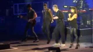 Robbie Williams - Kids - Live - Dublin - O2 - Sept 14th 2012 - HD