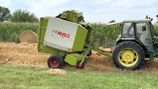 John Deere 2450 x Claas Variant 180