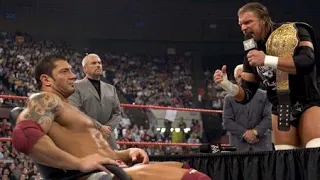 WrestleMania contract signing between Triple H and Batista! 03/28/2005 (1/2)