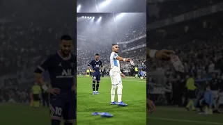 Marseille fans throwing bottles at Neymar🤯 #neymar #payet #respect #shorts