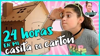 24 HORAS en mi CASITA de CARTÓN!! 🏡 Paso UN DÍA ENTERO en MI CASITA de CAJAS de CARTÓN!! 💜 CLODETT