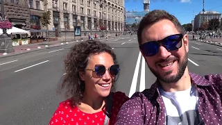 Прогулка по Крещатику. Мы туристы в Киеве.