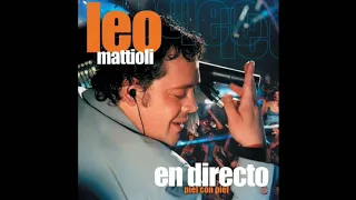 15. Disimula || EN DIRECTO: piel con piel (2001) || Leo Mattioli