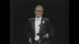 Bill Irwin opens the Tony Awards 1987