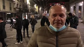 Contro il Dpcm la protesta educata dei commercianti di Gallarate