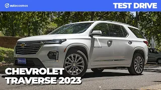 Chevrolet Traverse 2023 - mejorado con más equipamiento (Test Drive)