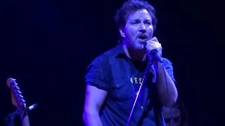 Pearl Jam 12-06-2013 Seattle Wa Full Show Multicam SBD Blu-Ray