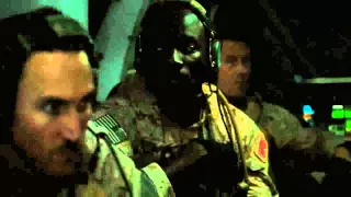 Zero Dark Thirty (2012) - Flight to compound