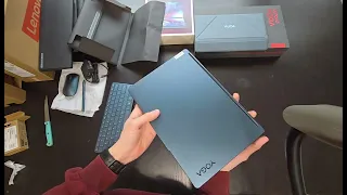 Lenovo Yoga Book 9I 2024 Unboxing, Size comparison Zenbook Duo 2024