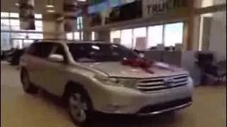 2013 Toyota Highlander Sport Review | Charlesglen Toyota