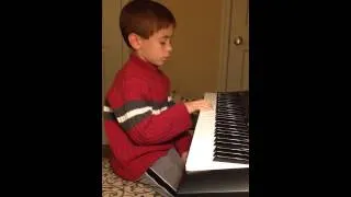 6 yr old piano man