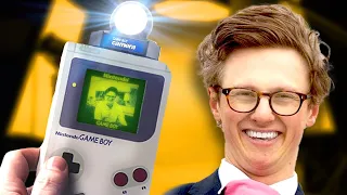 Taking Photos of Famous YouTubers with a GameBoy
