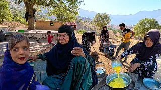 Busy morning with Grandma's Nomadic family in their Farmland