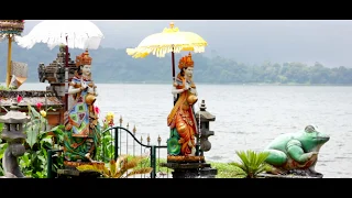 Bali - Earth People