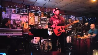 Joe Bonamassa Chatting with the audience at the Baked Potato