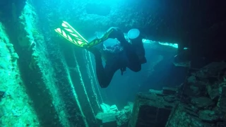 Chrisoula K - Red Sea Wreck Penetration on Sidemount