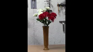 Woodturning a vase from rotten firewood