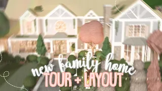 our new bloxburg *family mansion* tour + layout | roblox