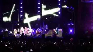 Red Hot Chili Peppers live at Lollapalooza 2012.mp4