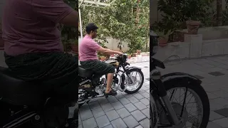 Miilion Views in Instagram | How to Kick-start a Royal Enfield Bullet | Son of a Gun