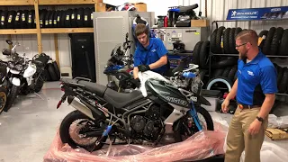 2018 Triumph Tiger 800 XCa in Matte Marine Uncrating @ Frontline Eurosports