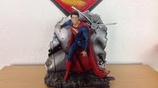 Man of Steel 1/12th Scale Superman Bank Vault Statue Review