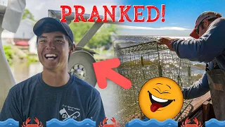 🦀 Crabber PRANKS Old & New 🤭 How Much Meat Do Small Crabs Yield?