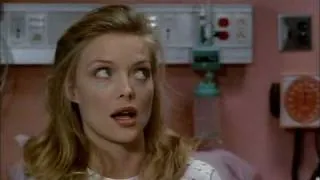 MICHELLE PFEIFFER in Amazon women on the moon