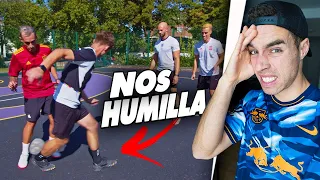 NOS HUMILLA EL MEJOR FUTBOLISTA CALLEJERO DEL MUNDO 😱 STREET PANNA 😱