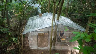 Camping In Tropical Rainforest Build A Complete Warm Plastic Wrap House, Girl Solo Camping Skills