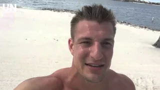 Rob Gronkowski's Solo Beach Training