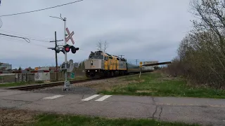 Train 53 leaving Ottawa at the Brookfield Pathway (Beachburg Sub mi 3.57)